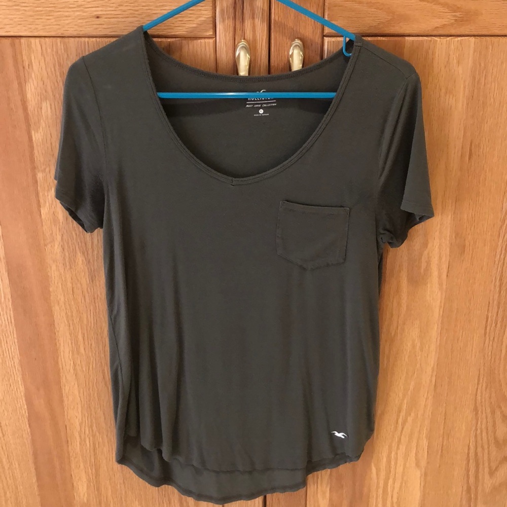 Hollister Tee